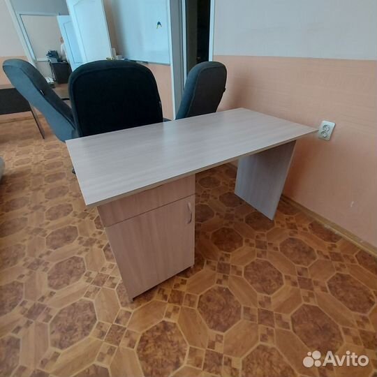 Компьютерный стол бу