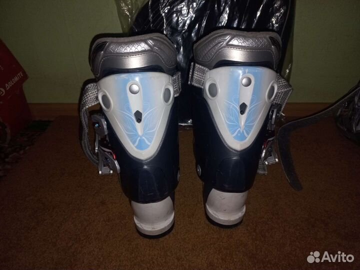 Ботинки горнолыжные женские Dolomite EU36 2/3