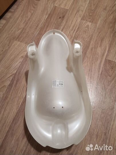 Детская горка для мытья на присосках