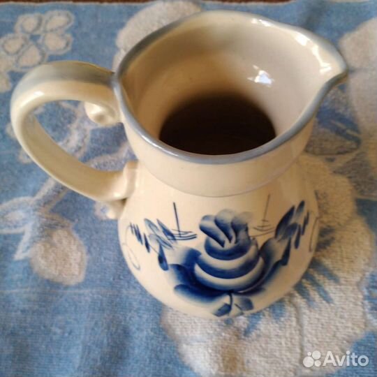 Кувшин гжель