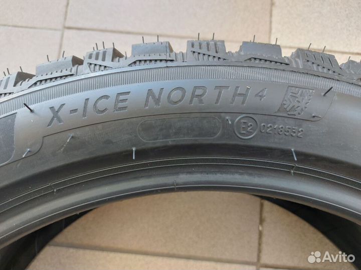 Michelin X-Ice North 4 SUV 255/40 R22 103T