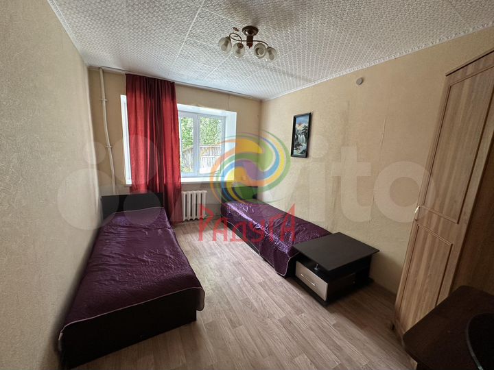 2-к. квартира, 30,4 м², 1/3 эт.