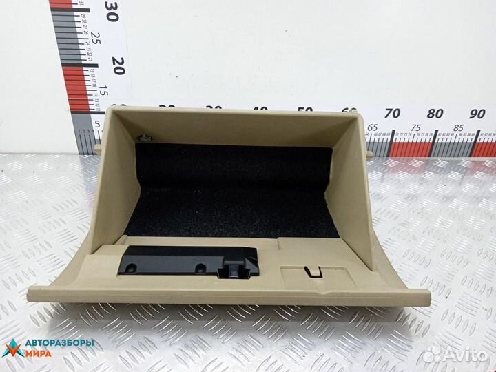 Бардачок Ford Mondeo 3 рест. 2006 1343335