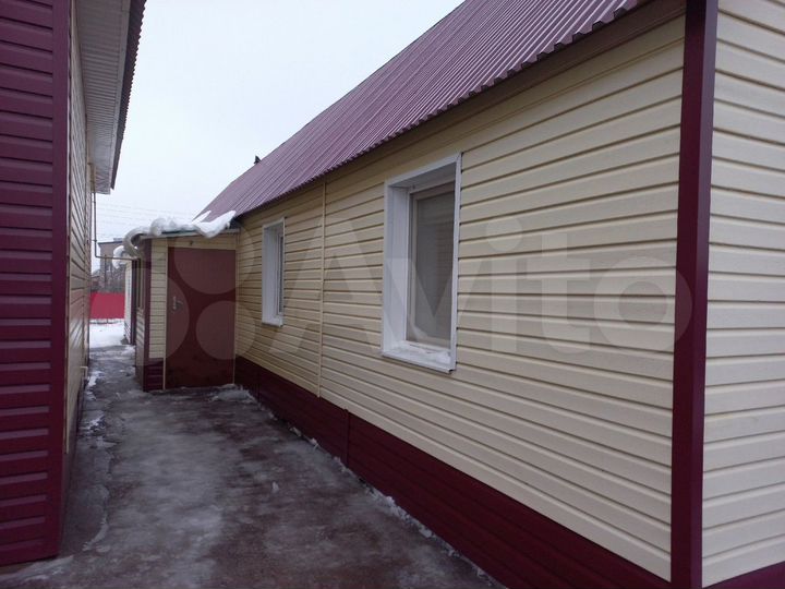 Дом 100 м² на участке 8 сот.