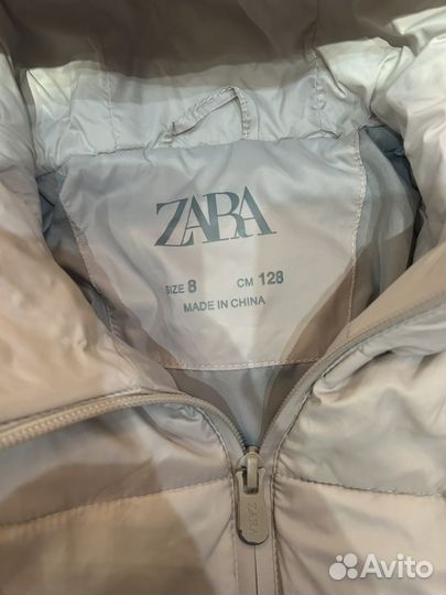 Куртка для девочки фирмы Zara