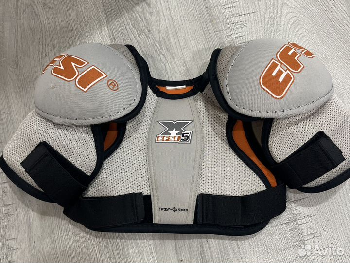 Нагрудник хоккейный детский