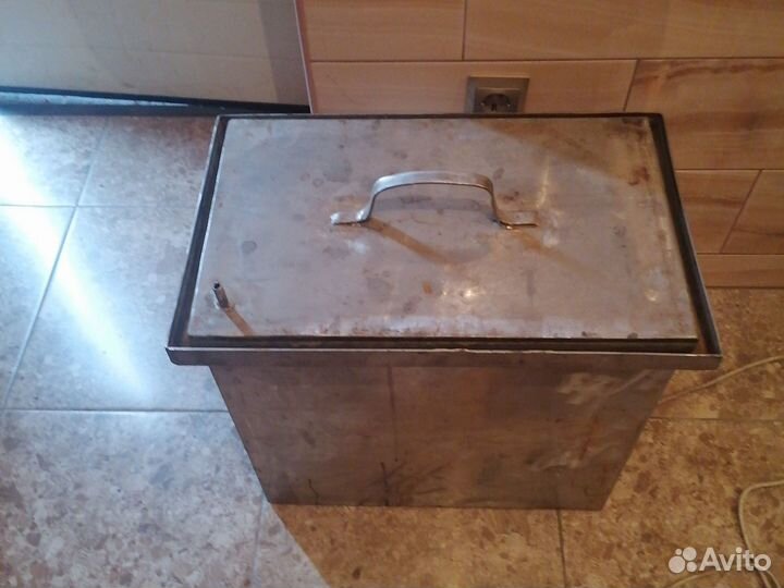 Коптильня самодельная гидрозатвором