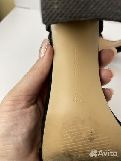 Босоножки с тонкой перемычкой