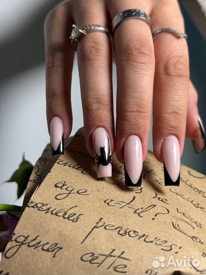 Маникюр и наращивание ногтей