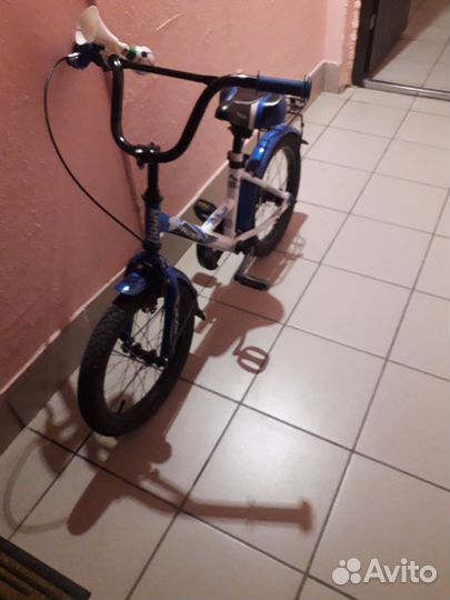Детский велосипед 16