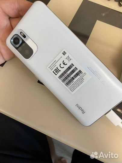 Телефон Xiaomi redmi note 10s