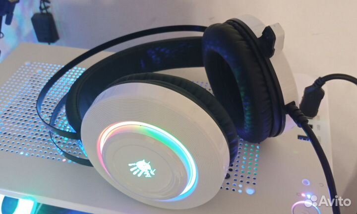 Проводные наушники A4Tech Bloody G521 белые RGB