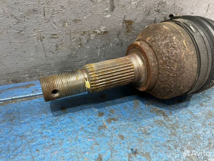 Привод передний левый Nissan Qashqai J10