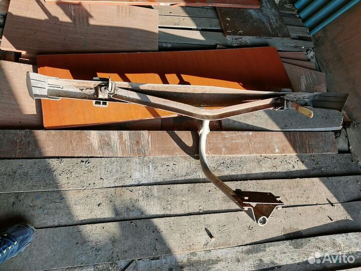 Бамбер задний ваз-2106 с фаркопом