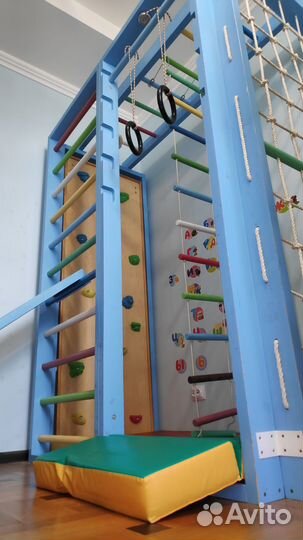 Детский спортивный комплекс для дома из дерева