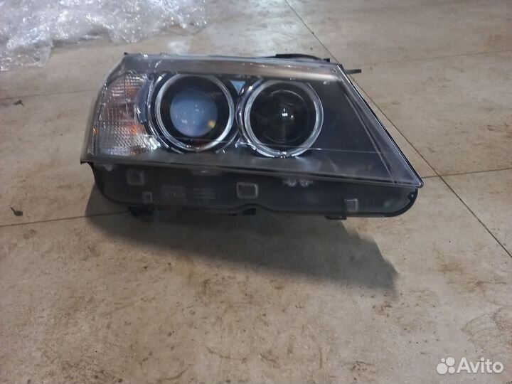 Фара правая биксенон всборе на BMW X3 F25 дорест