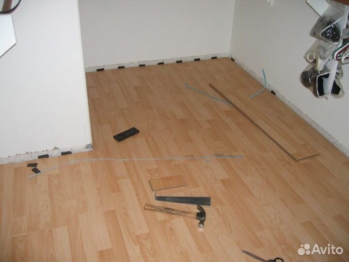 Укладка ламината, кварцвинила, линолеума