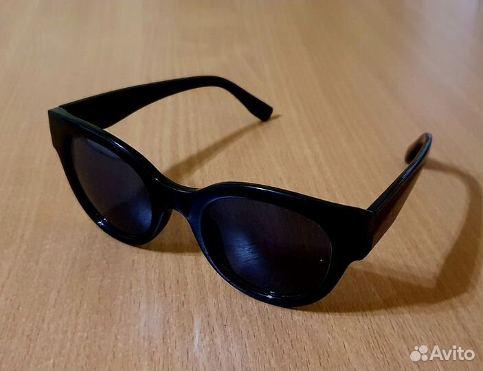 Солнцезащитные очки женские