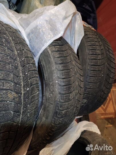 Michelin X-Ice 3 205/55 R16