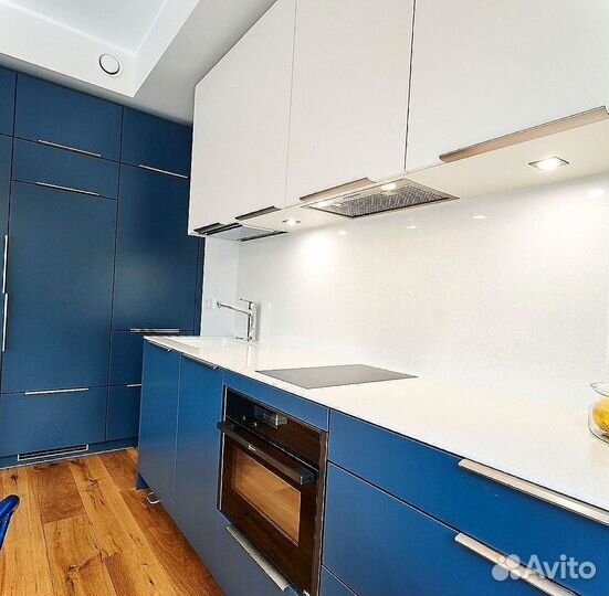 Кухня до потолка