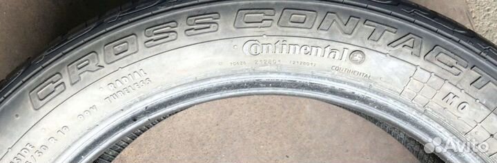 Continental ContiCrossContact UHP 235/50 R19