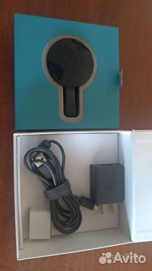 Медиаплеер Google Chromecast (2017)
