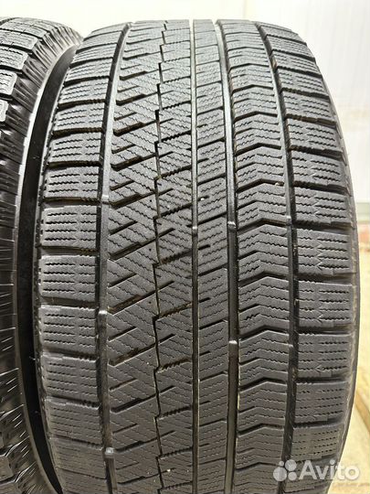 Bridgestone Blizzak VRX2 235/50 R17 96Q