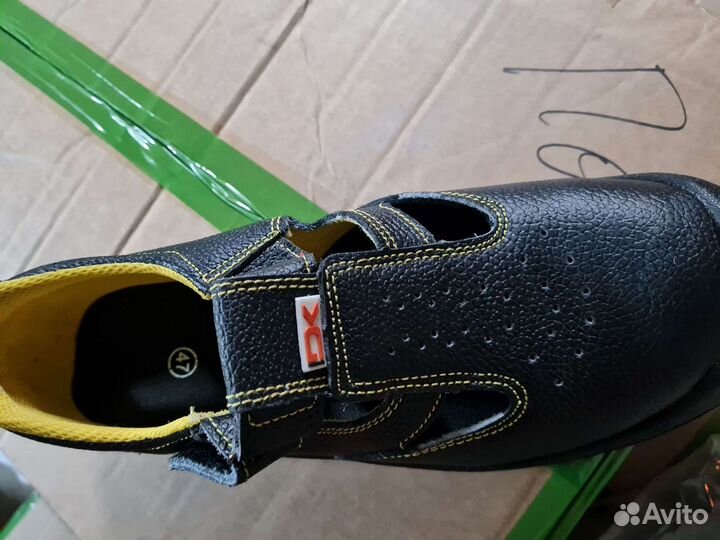 Ботинки,сандали рабочие