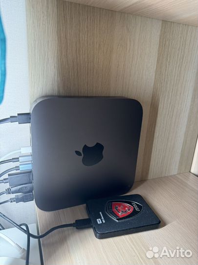 Apple mac mini 2018 /256/32
