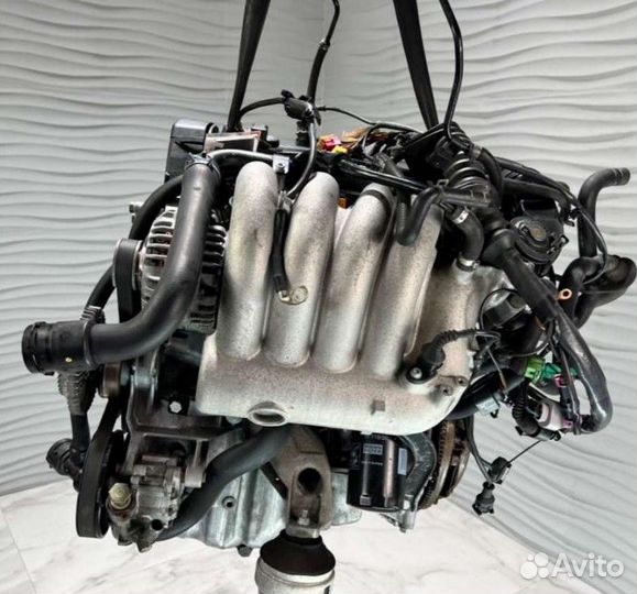 Двигатель Audi A4 B5 1997 1.6 бензин AHL