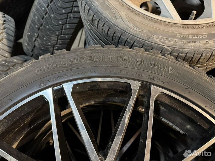 Nokian Tyres Hakkapeliitta 9 SUV 285/40 R21 и 315/35 R21