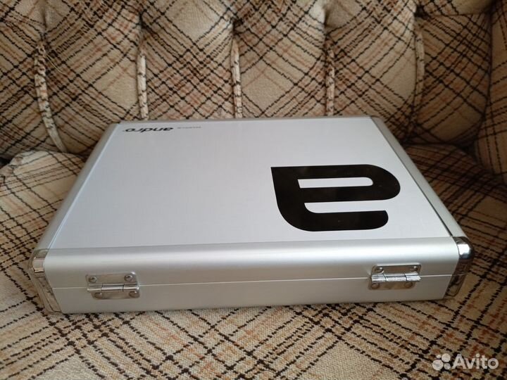 Алюминиевый чехол для настольного тенниса Andro