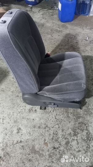 Сиденья от toyota Crown