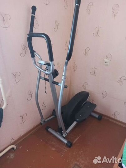 Эллиптический тренажор body-sculpture