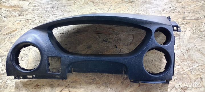 Накладка панели приборов Luxgen