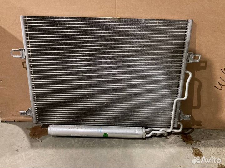 Радиатор кондиционера Mercedes-Benz E-Class W211