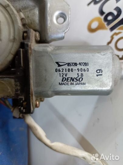 Стеклоподъемник передний левый Toyota Duet