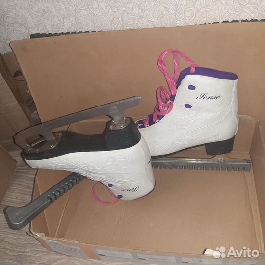 Коньки фигурные