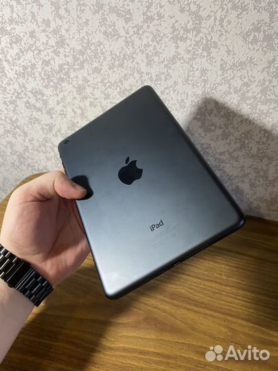 iPad mini для мультиков.Экран в пленке