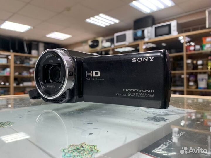 Видеокамера Sony HDR-CX530E