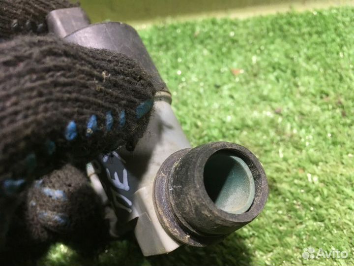 Моторчик стеклоомывателя Peugeot 206