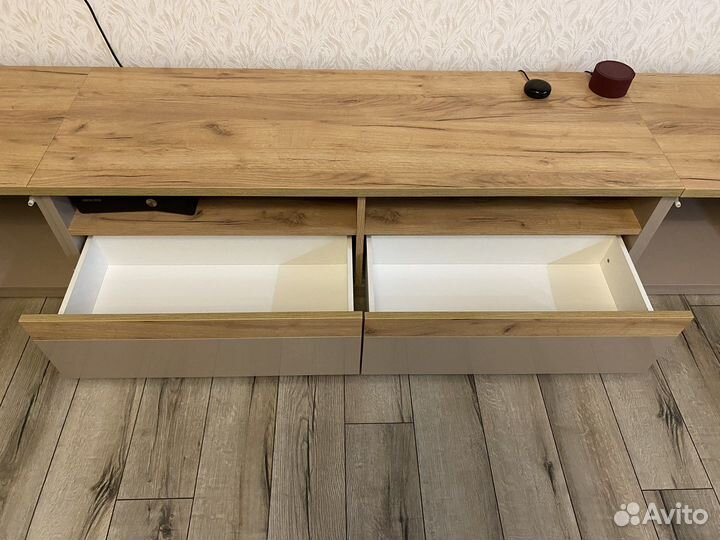 Тумба под тв