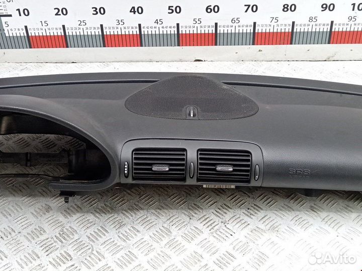 Торпедо (панель передняя) Mercedes C-Class (W203)
