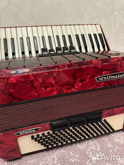 Аккордеон weltmeister stella