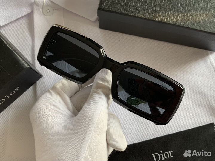 Очки Dior солнцезащитные