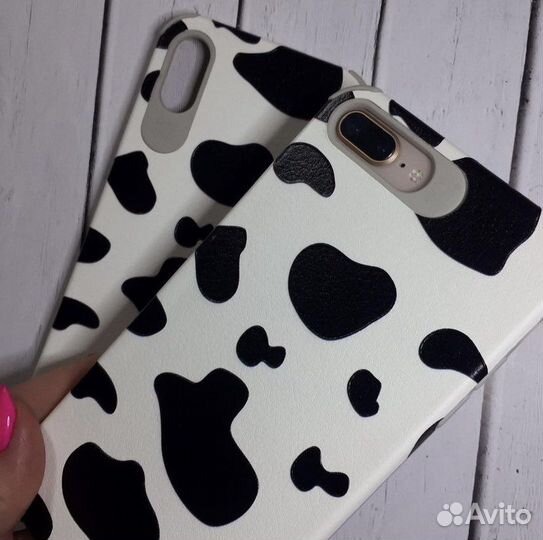 Чехол на iPhone
