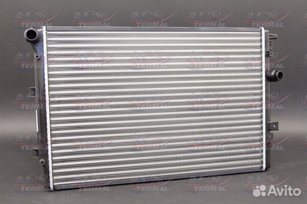 Радиатор охлаждения Фольксваген Тигуан 1.4-2.0 A+