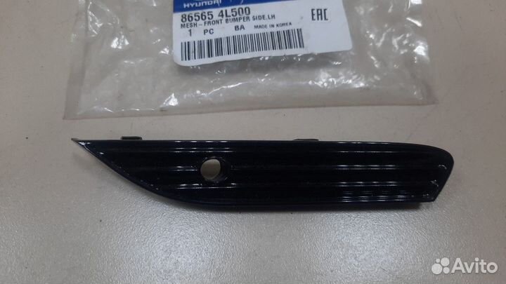 Решетка в бампер левая Hyundai Solaris