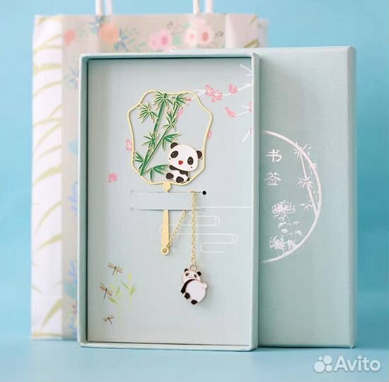 Металлическая закладка для книг