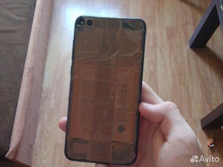 Телефон honor 8